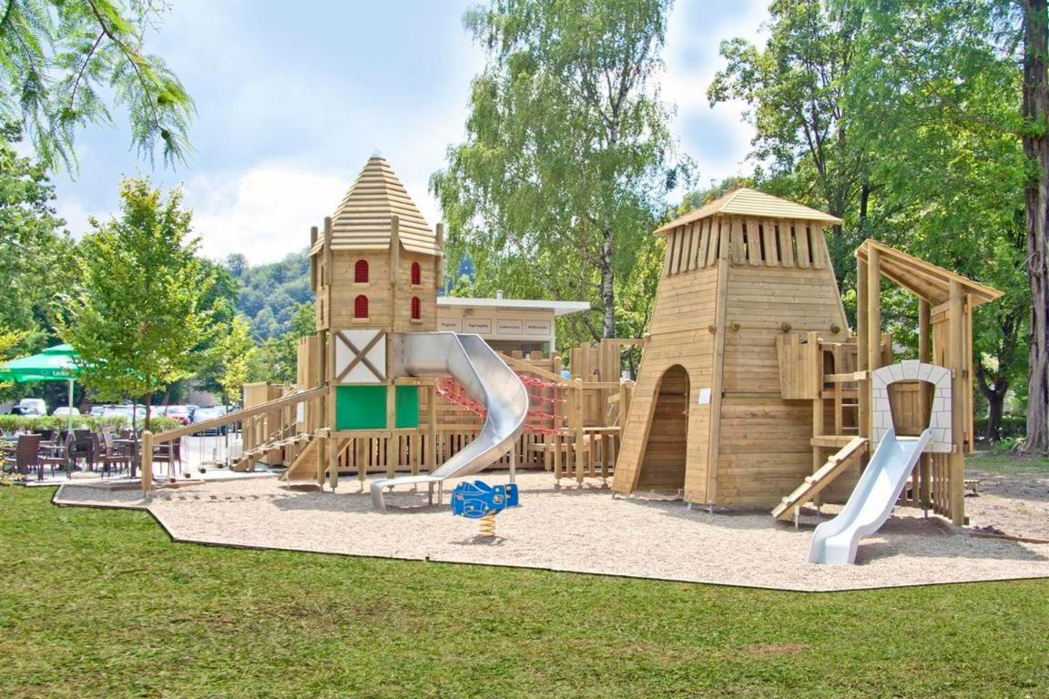 Villa Aina Boutique Hotel Laško Екстериор снимка